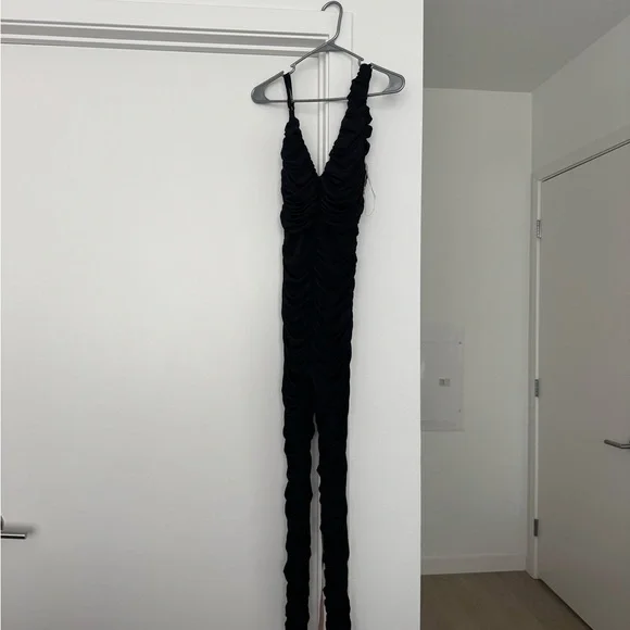 House of CB Delilah Jumpsuit size S in black BNWT